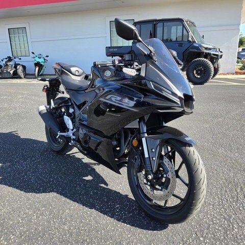 2026 YAMAHA YZF