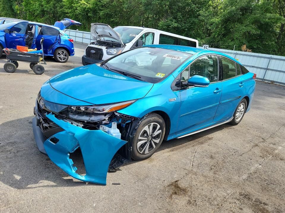 2017 TOYOTA Prius