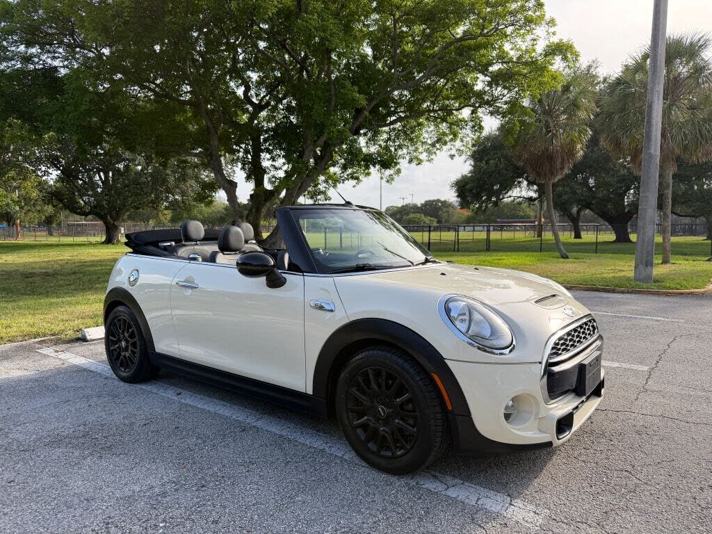 2017 MINI Cooper Convertible