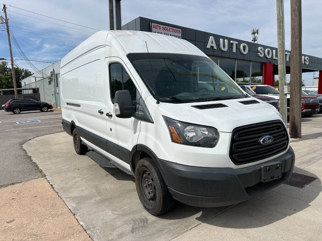 2019 FORD Transit