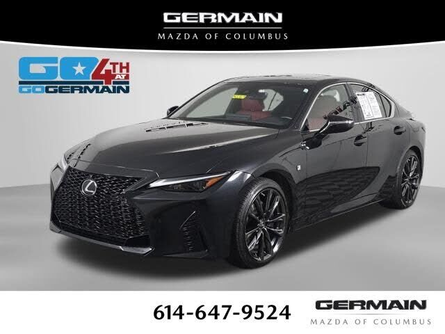 2022 LEXUS IS