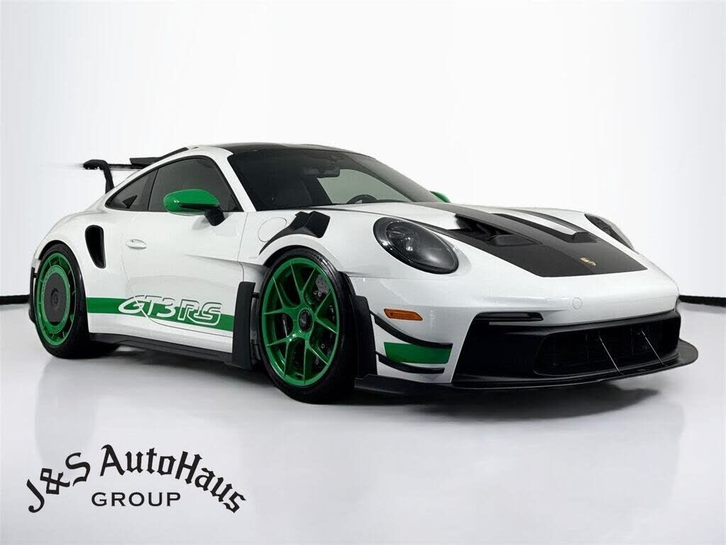 2024 PORSCHE 911
