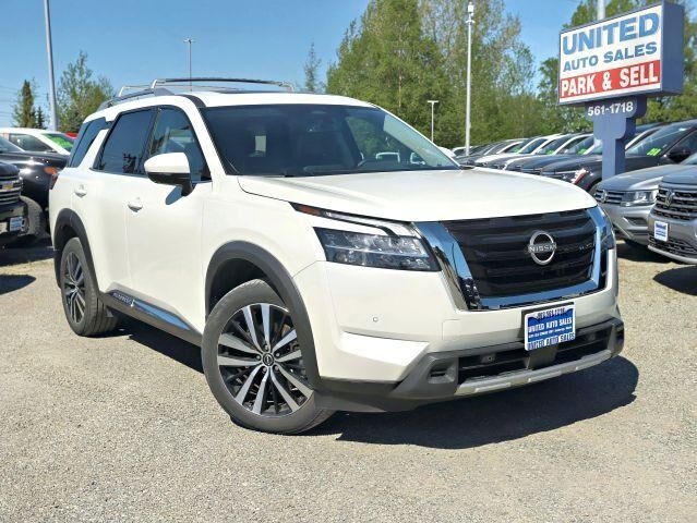2024 NISSAN Pathfinder