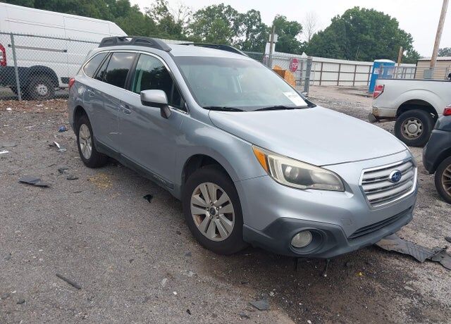 2016 SUBARU Outback