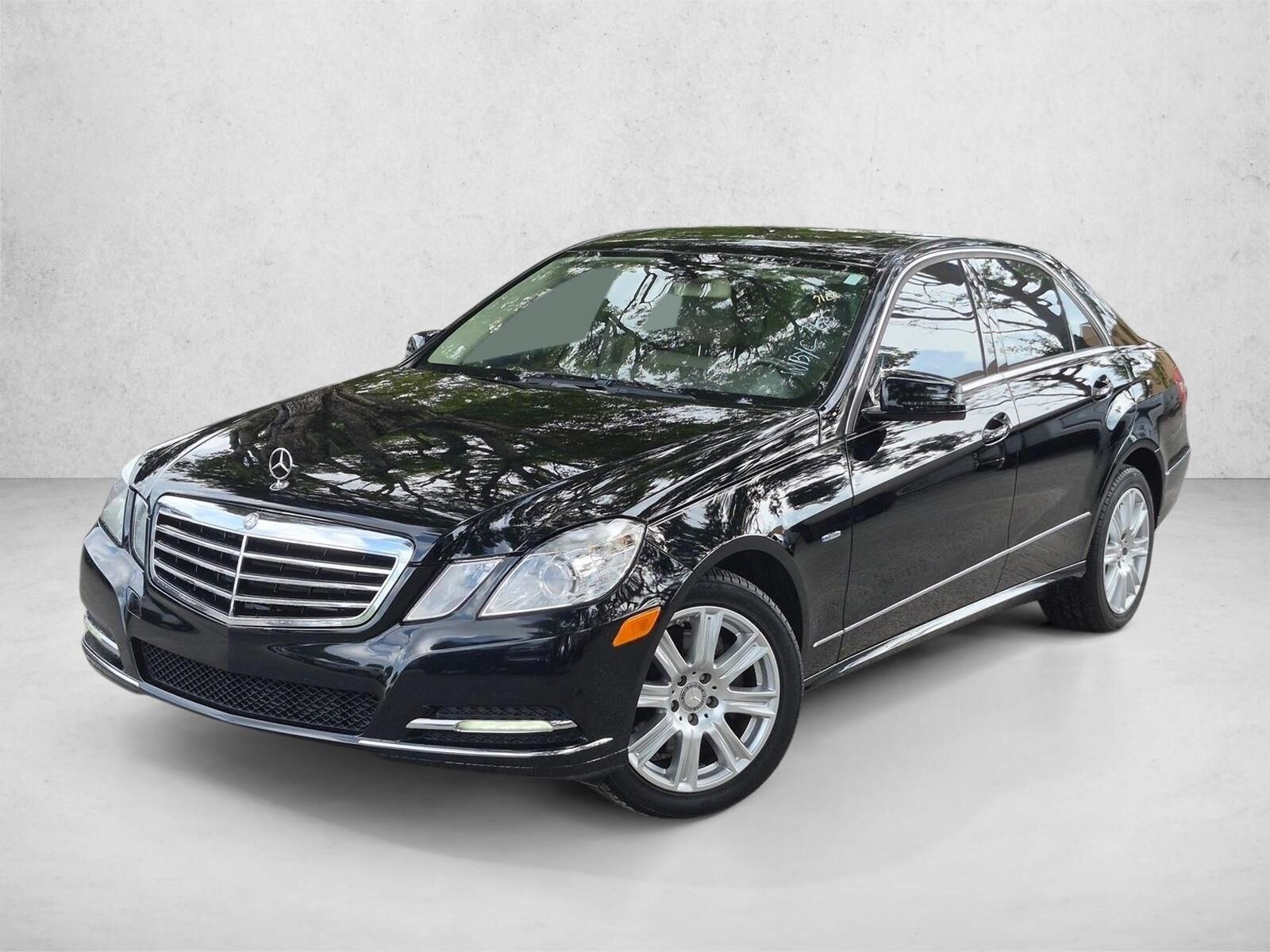 2012 MERCEDES-BENZ E-Class