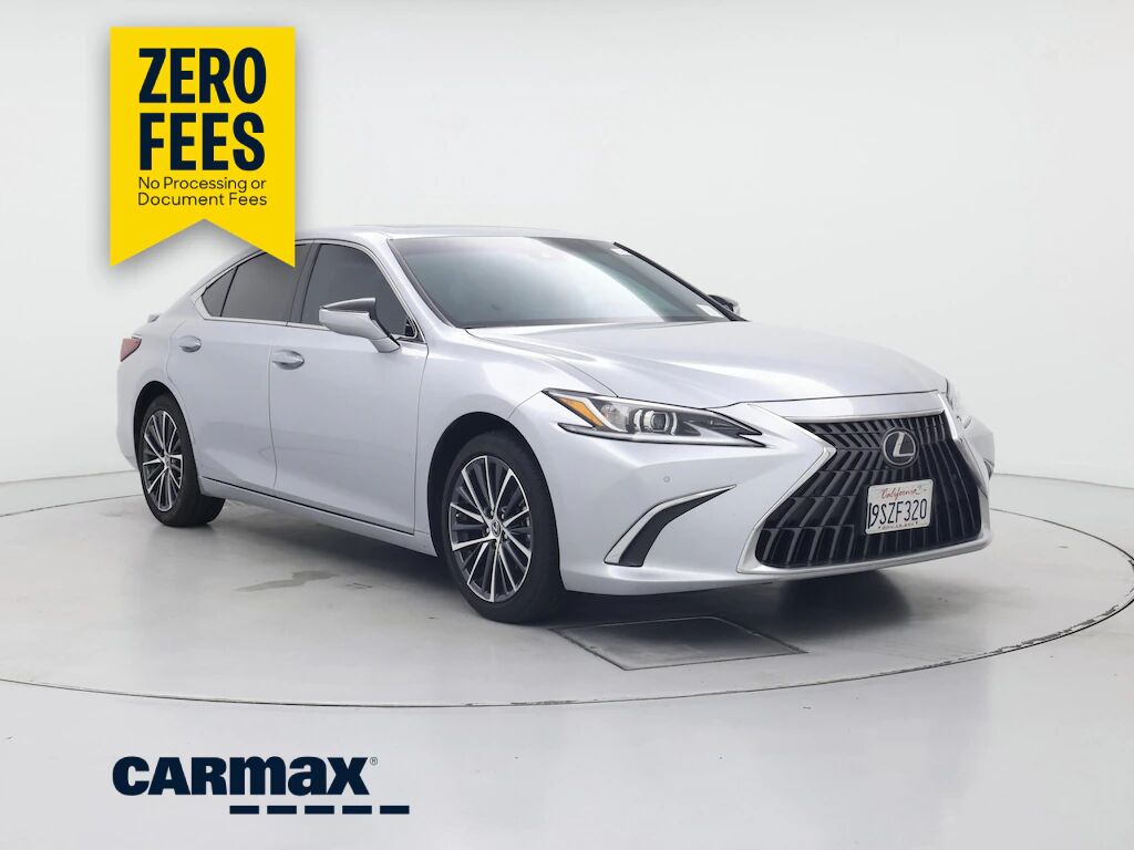 2025 LEXUS ES