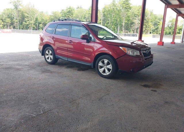 2015 SUBARU Forester