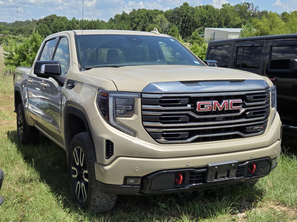 2023 GMC Sierra