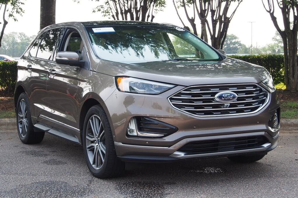 2019 FORD Edge