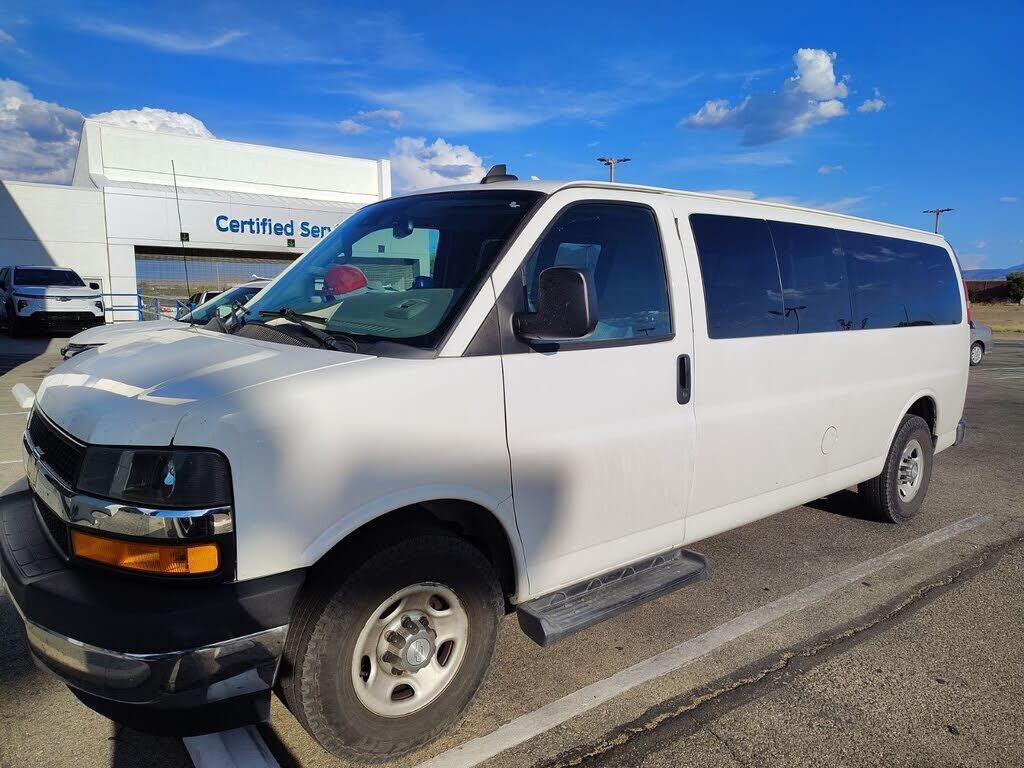 2019 CHEVROLET Express