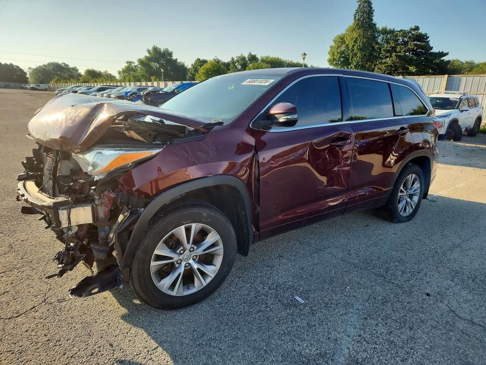 2014 TOYOTA Highlander
