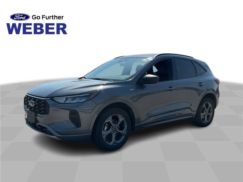 2024 FORD Escape