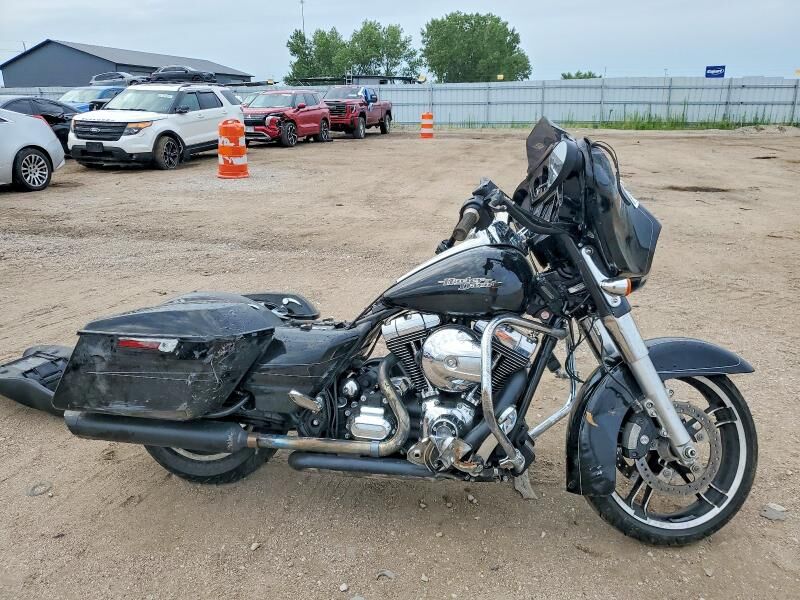 2015 HARLEY DAVIDSON Street Glide Special