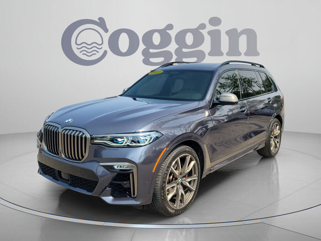 2021 BMW X7