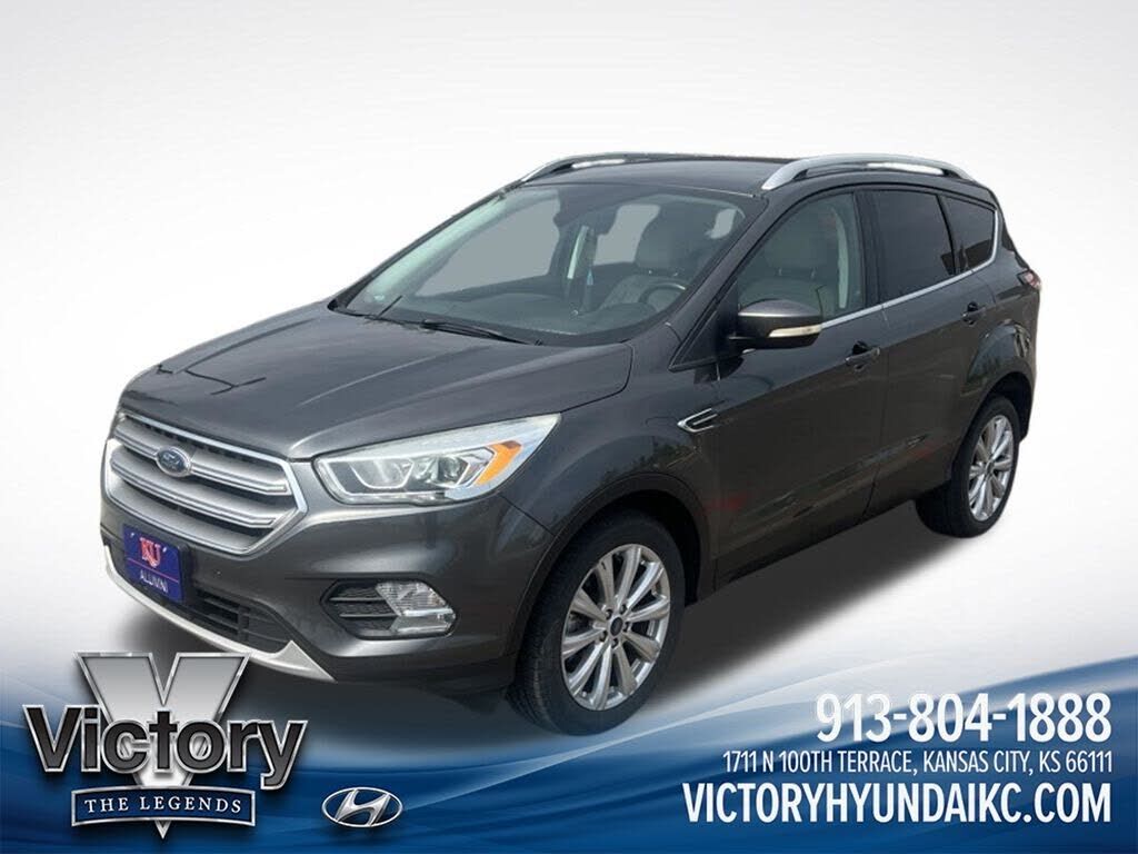2017 FORD Escape