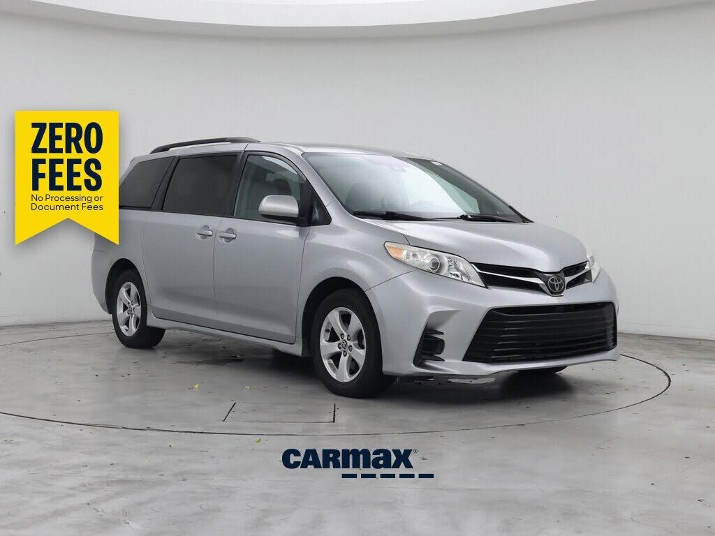 2020 TOYOTA Sienna