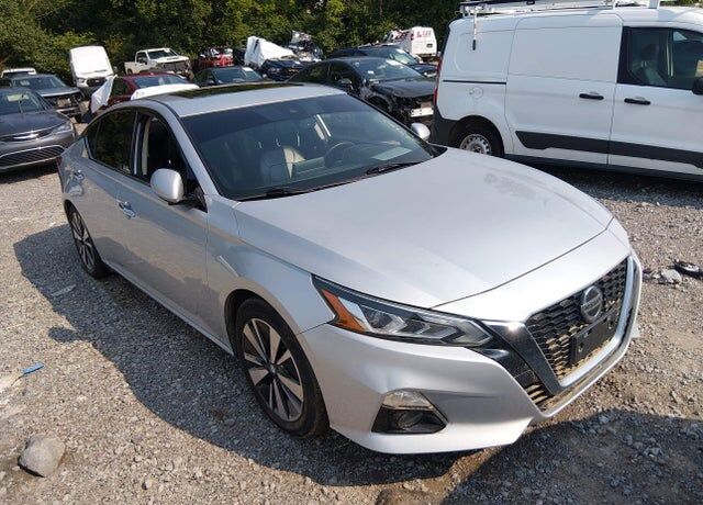 2019 NISSAN Altima