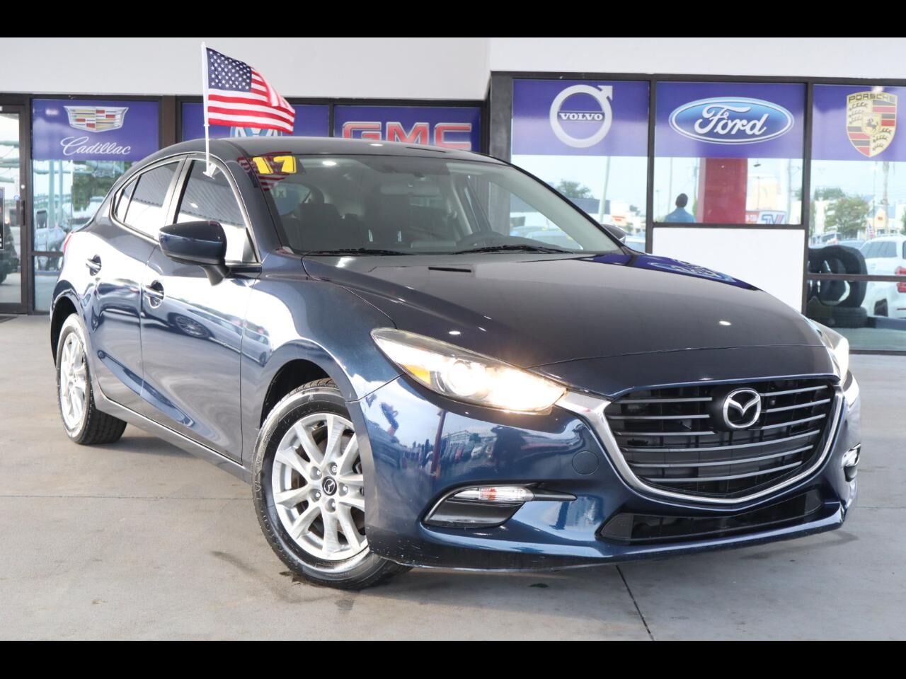 2017 MAZDA Mazda3