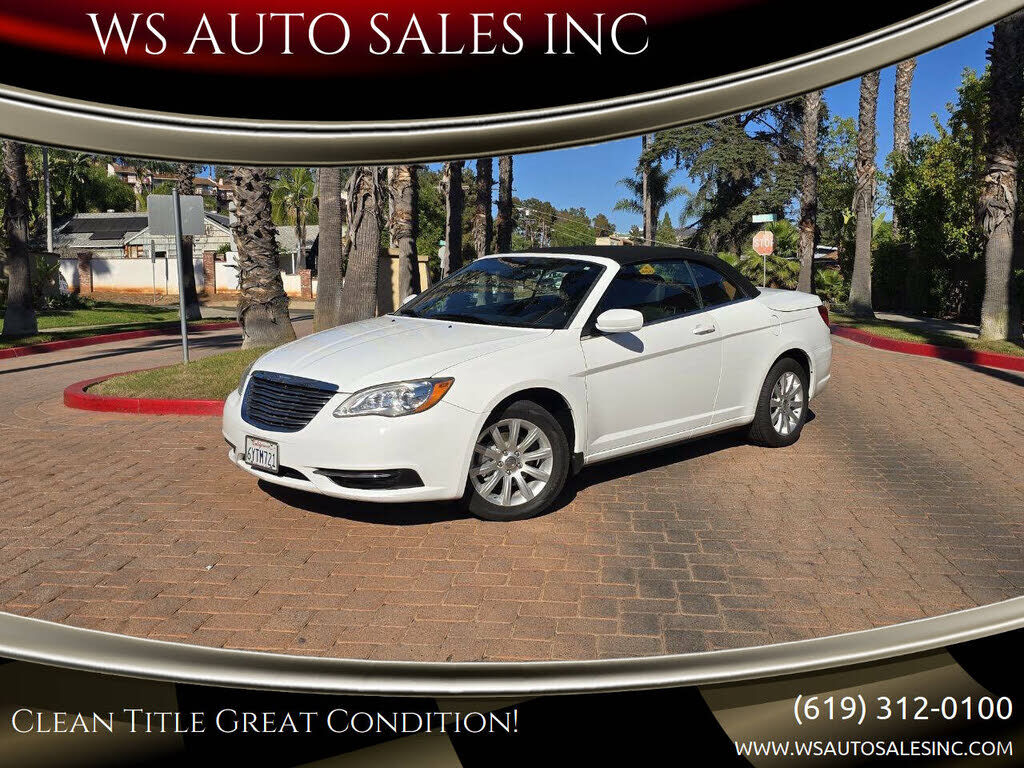 2012 CHRYSLER 200