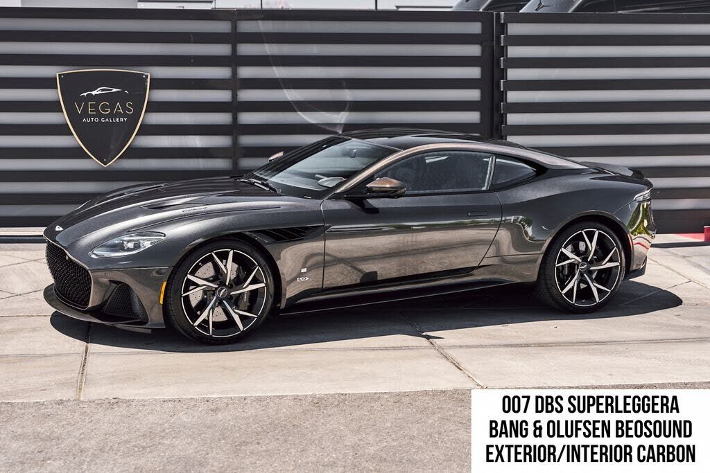 2021 ASTON MARTIN DBS