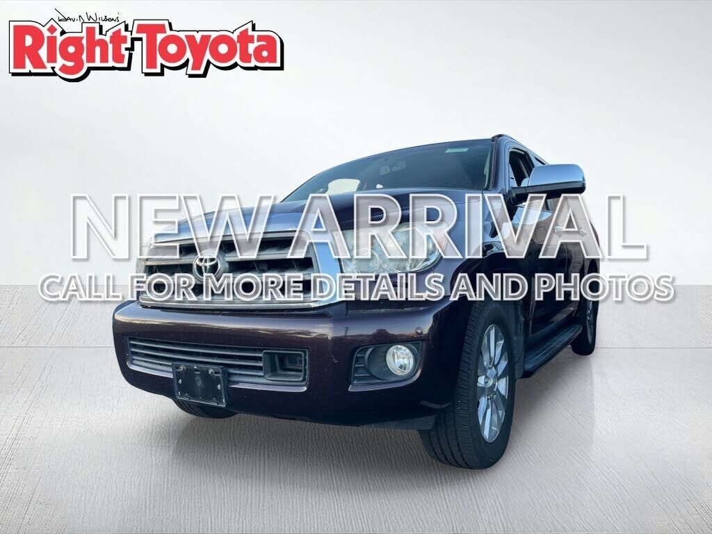2016 TOYOTA Sequoia