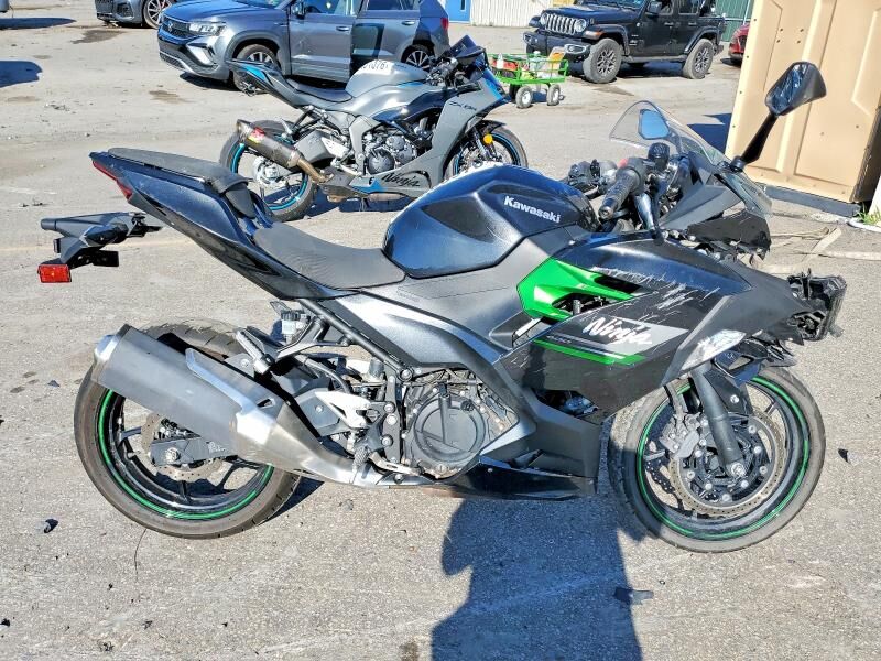 2023 KAWASAKI Ninja