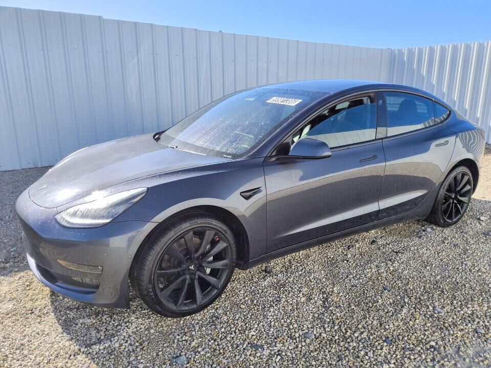 2018 TESLA Model 3