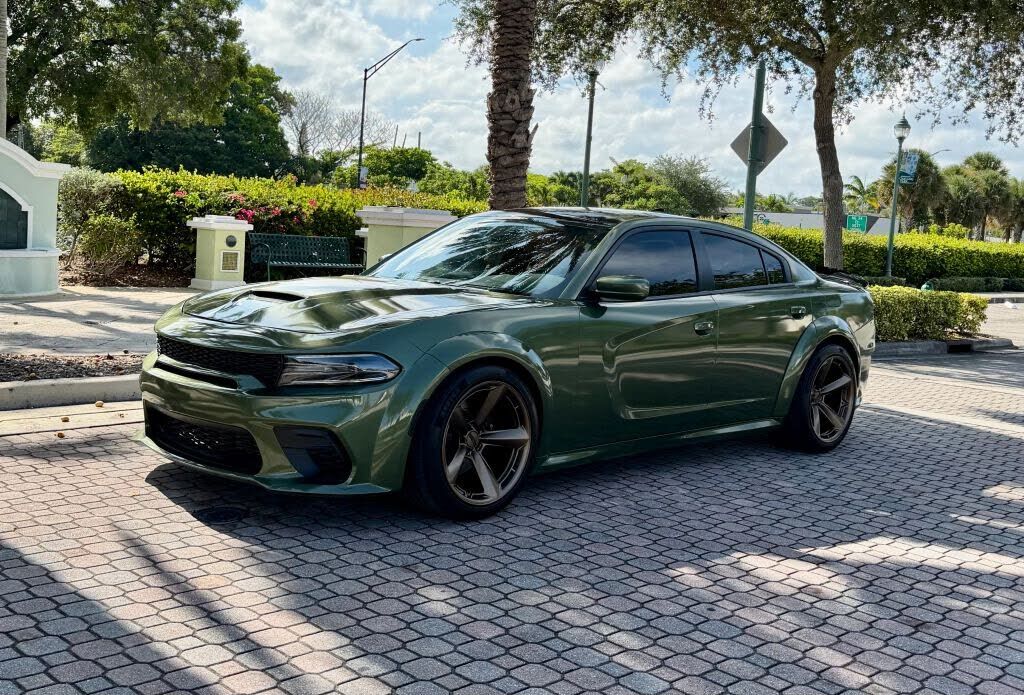 2021 DODGE Charger