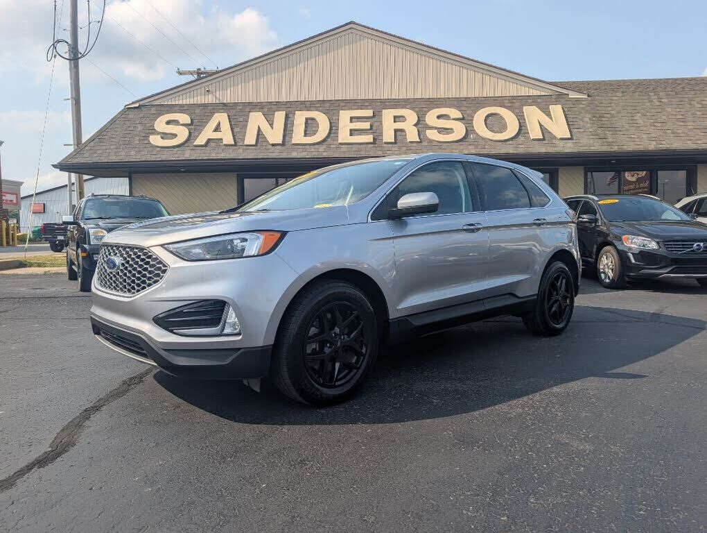 2023 FORD Edge