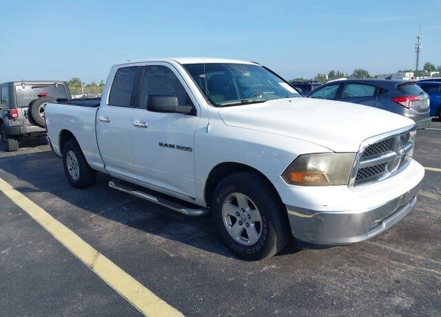 2011 DODGE Ram