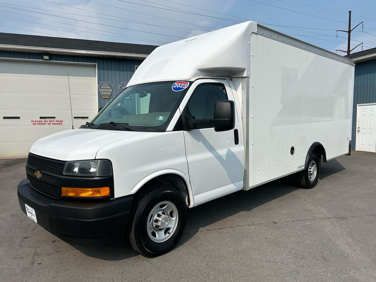 2023 CHEVROLET Express