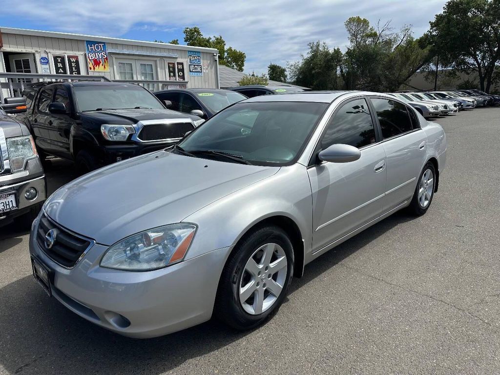 2002 NISSAN Altima
