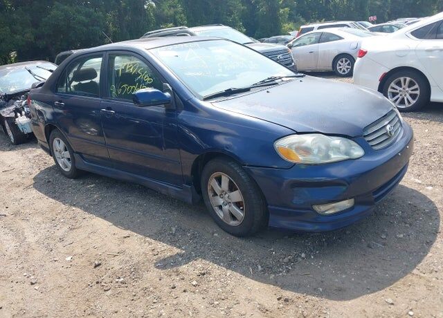 2004 TOYOTA Corolla