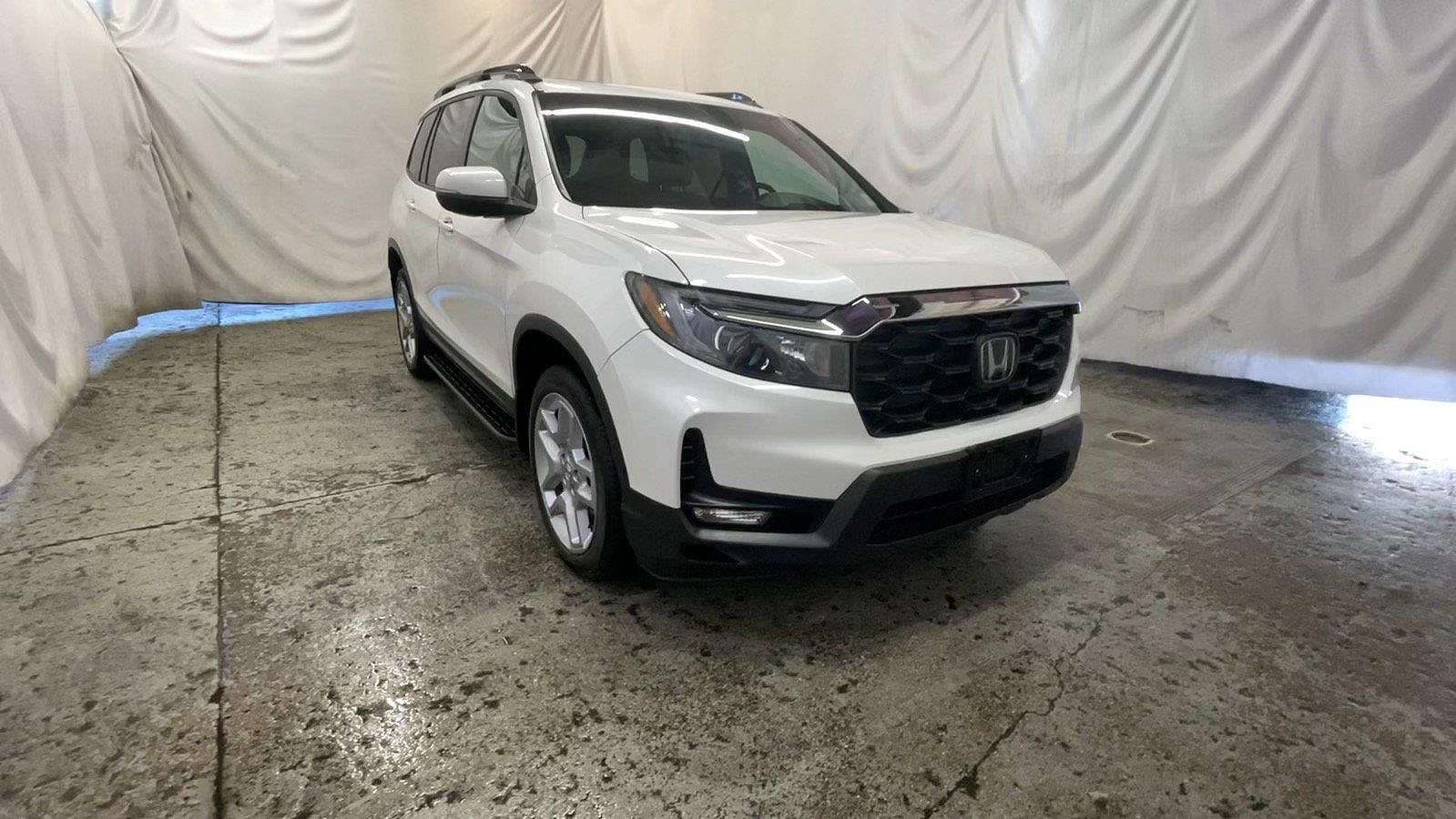 2024 HONDA Passport
