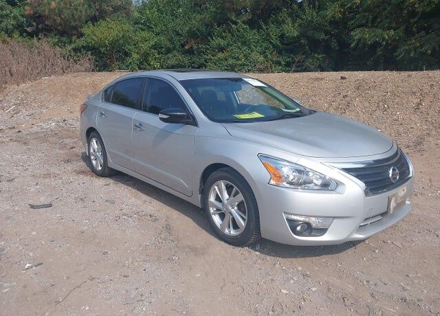 2015 NISSAN Altima