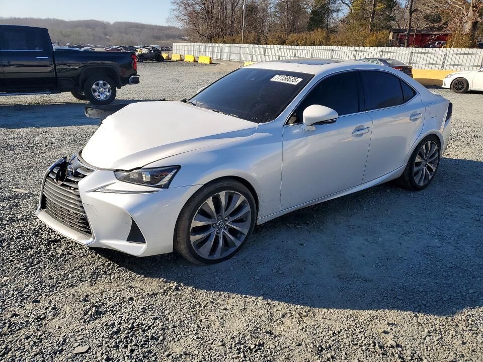 2018 LEXUS IS