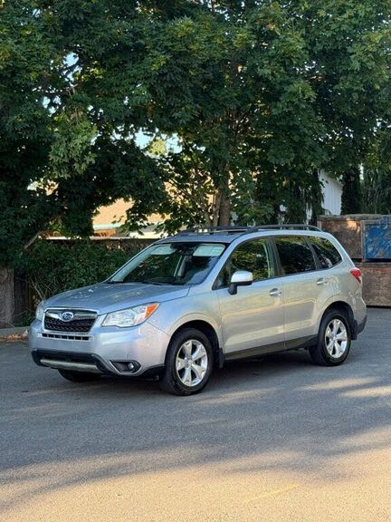 2015 SUBARU Forester