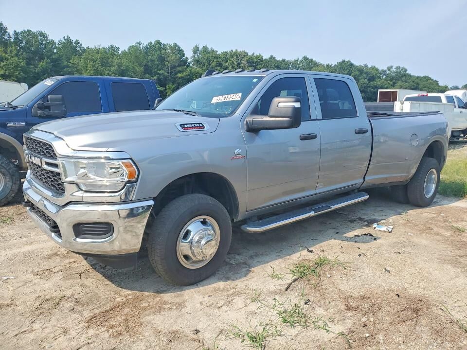 2024 RAM 3500