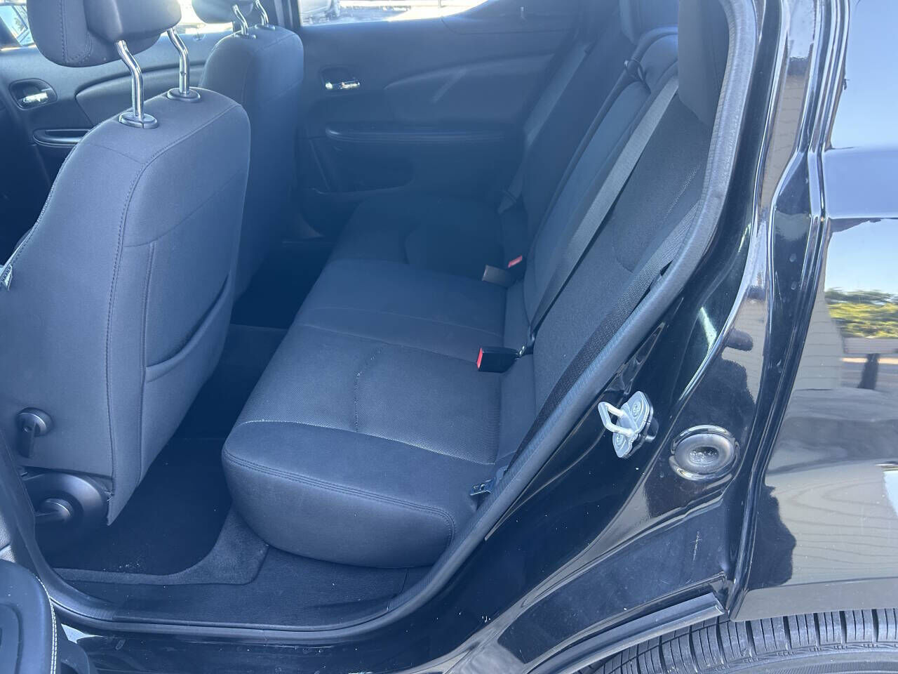 2014 DODGE Avenger