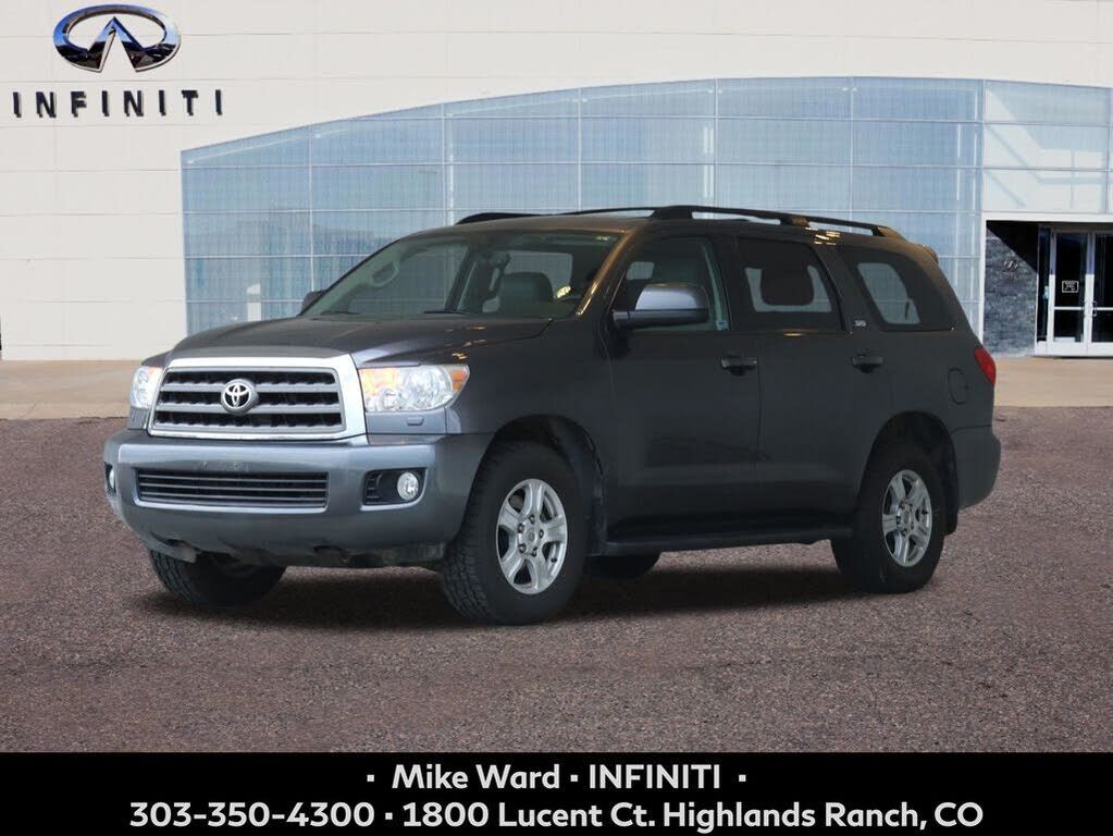 2013 TOYOTA Sequoia