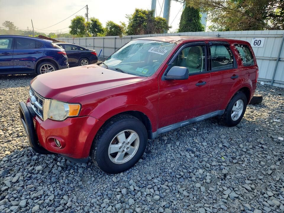2010 FORD Escape