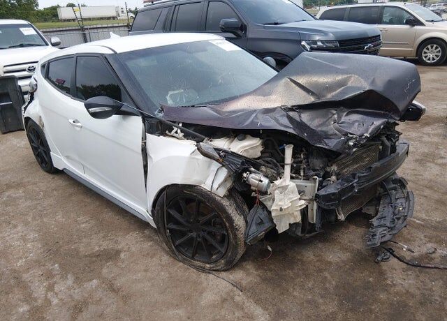 2016 HYUNDAI Veloster