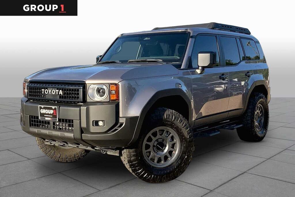 2025 TOYOTA Land Cruiser