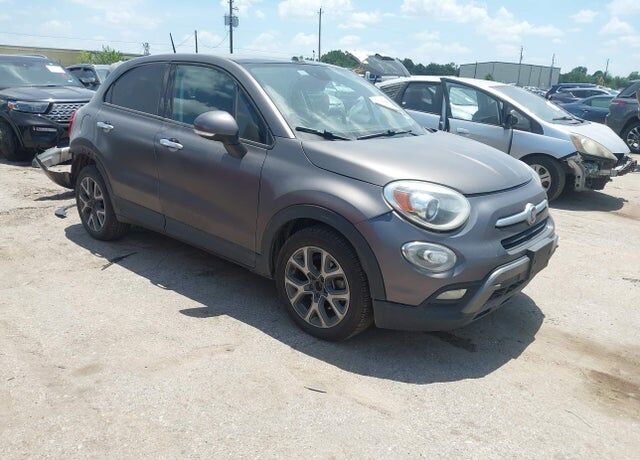 2016 FIAT 500X
