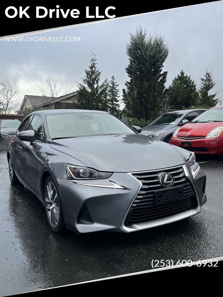 2018 LEXUS IS