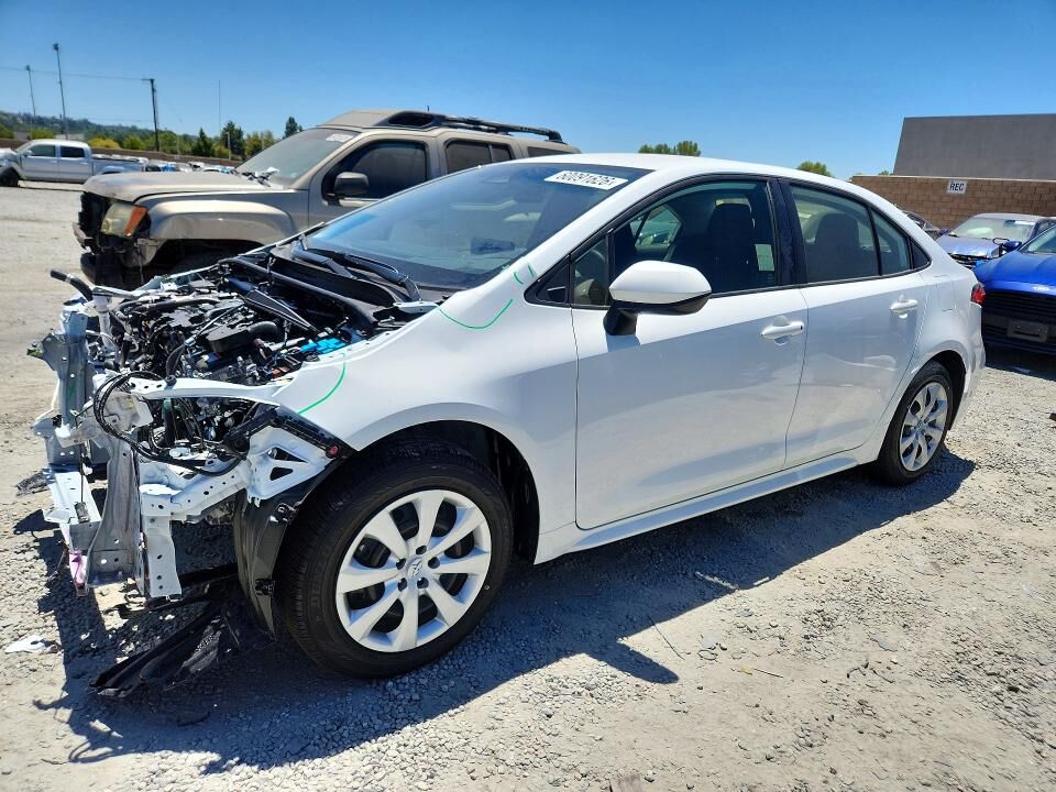 2026 TOYOTA Corolla