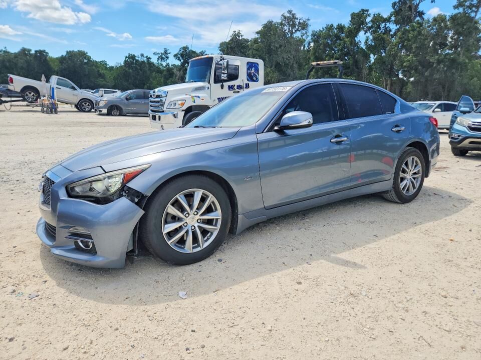 2016 INFINITI Q50