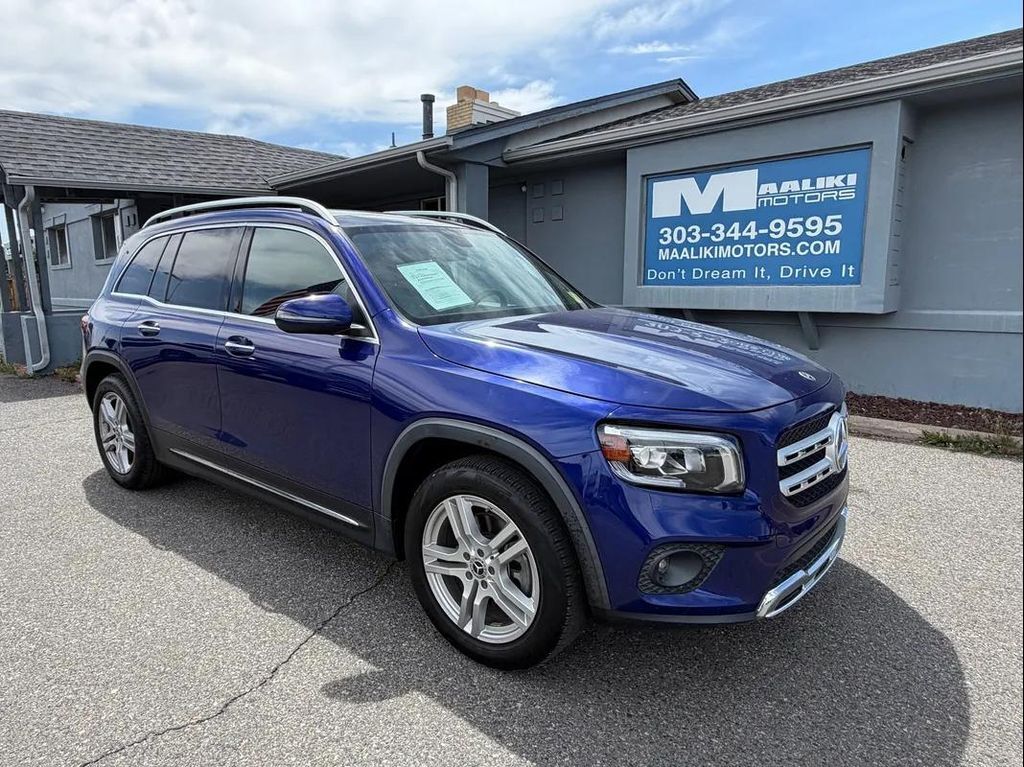 2021 MERCEDES-BENZ GLB-Class