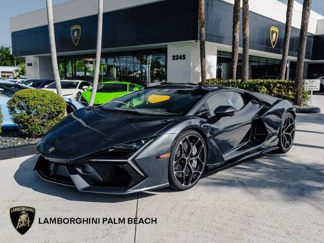 2026 LAMBORGHINI Revuelto