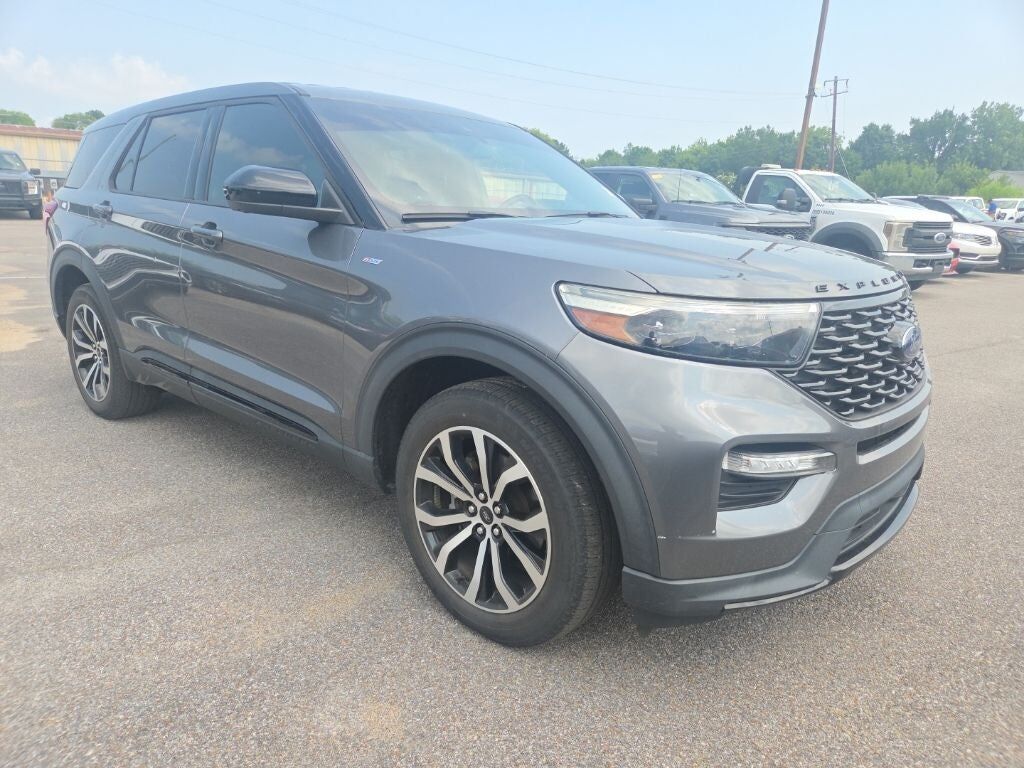 2022 FORD Explorer